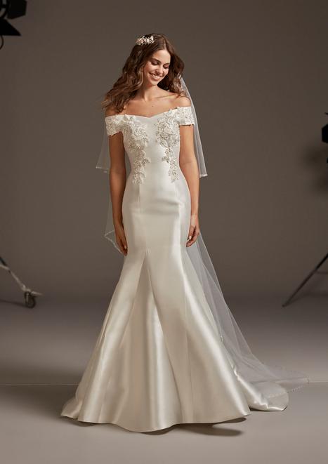 Belinda pronovias best sale