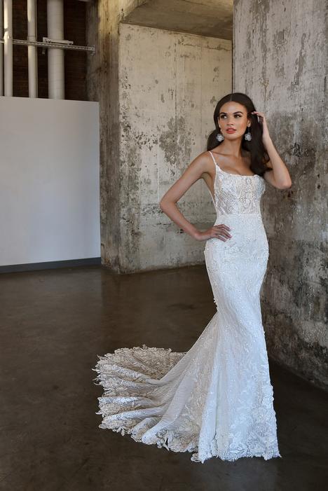 Mixed-Fabrication Wedding Dress with Geometric Lace - Martina Liana Luxe  Wedding Dresses