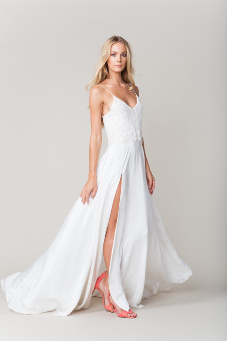 Sarah Seven Wedding Dresses in the United States | The Dressfinder