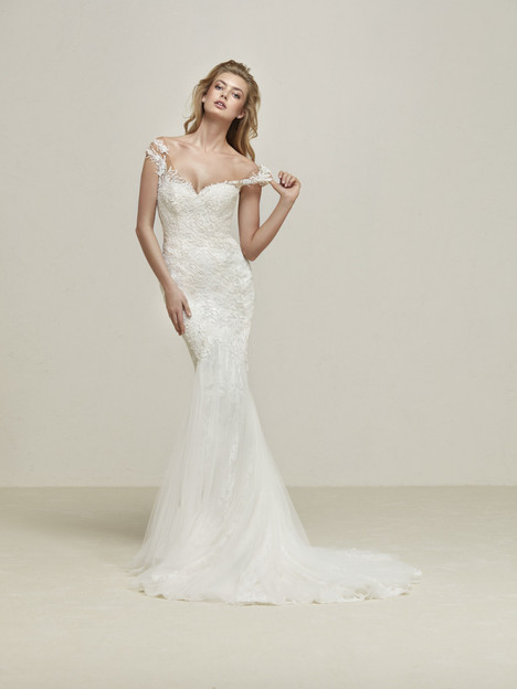 Pronovias retailers outlet