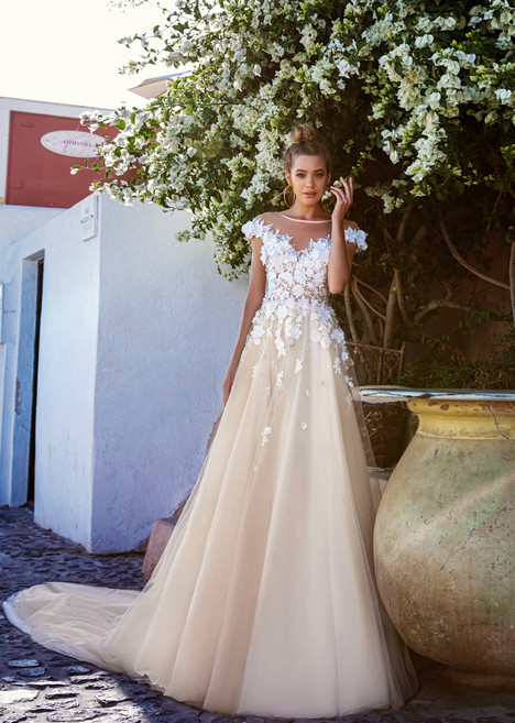 Thaiya Wedding Dress by Eva Lendel Santorini