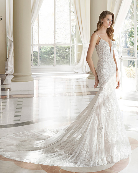 Wedding gowns in clearance naif